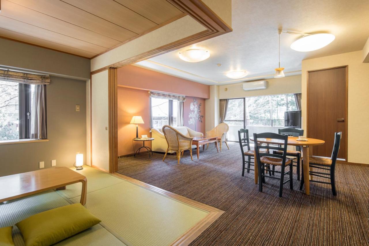 Club Wyndham Sundance Resort Kawaguchiko Яманаси Экстерьер фото